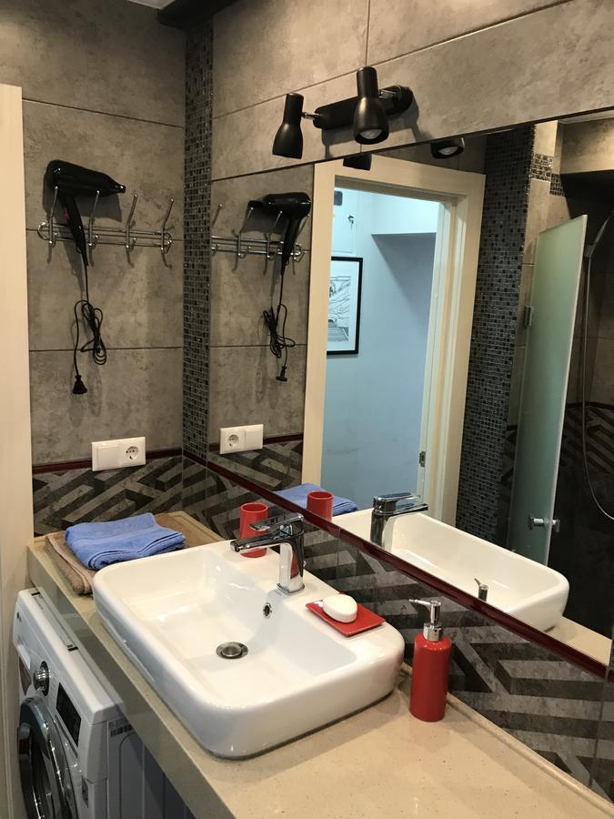 Apartment On Vialikaja Trajeckaja Grodno Dış mekan fotoğraf